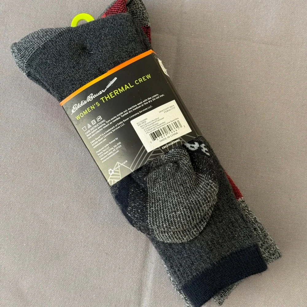 Eddie Bauer Womens Thermal Crew Socks 2 Pair Pack Red Buffalo Plaid Gray‎ 5-10